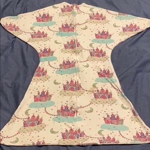 SleepingBaby Zipadee-Zip M castles